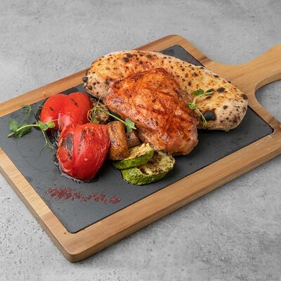 Стейк из индейки с овощами гриль в Большая рыба по цене 900 ₽