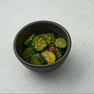 Битые огурцы кимчив Chang по цене 265 ₽