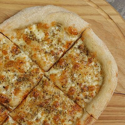 Фокачча с сыром в FRIENDLOUNGE по цене 360 ₽