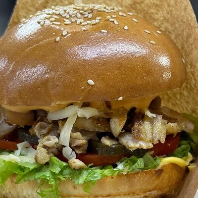 Донер-бургер в Просто вкусно по цене 390 ₽