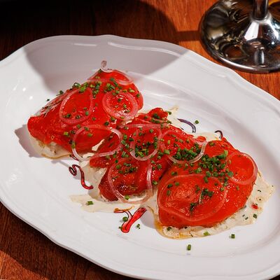 Печёные перцы Тоннато в TiAMA по цене 610 ₽