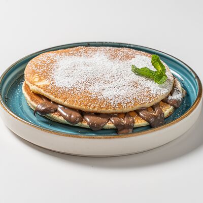 Панкейк с шоколадной пастой в Миндаль по цене 468 ₽