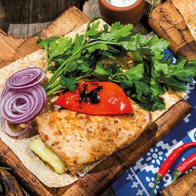 Филе куриное фаршированное с сыром в Хачапури Марико по цене 535 ₽