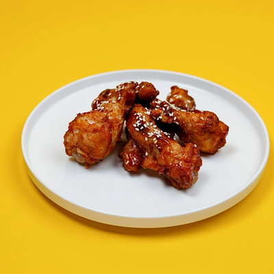 Крылья BBQ в ВкусноНата по цене 333 ₽
