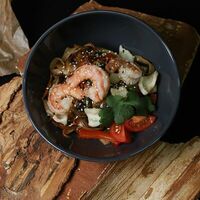 Wok Овощной с пшеничной лапшой в Sushi Box