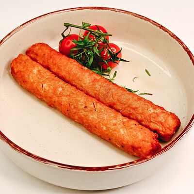 Куриные колбаски на грилев Клевая блиновая по цене 280 ₽