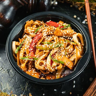 Вок с курицей в Unagi по цене 439 ₽