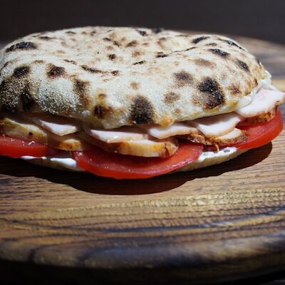 Пучча Ранч в Cosmo пицца пучча по цене 453 ₽