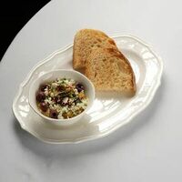 Хумус с томатной сальсой, оливками и фетой New в Ресторан More