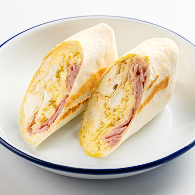 Ролл ветчина и сыр в Сити Пицца по цене 299 ₽