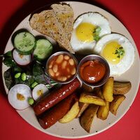Комплекс с колбасками и картофелем в Ptitim