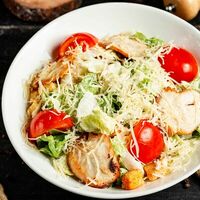 Салат Цезарь с курицей в Айша