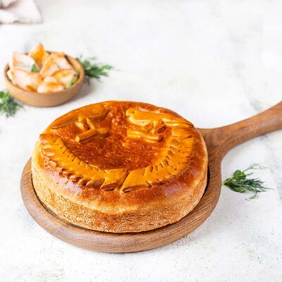 Пирог с курицей в У Палыча. С пылу, с жару! по цене 711 ₽