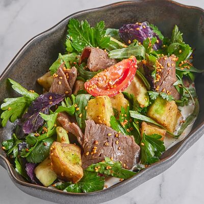 Салат с телятиной и баклажанами в Ribambelle Времена Года по цене 1100 ₽