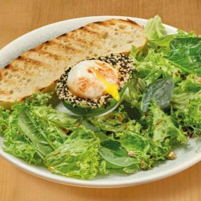 Avocado con uova in camicia в Папалео по цене 790 ₽