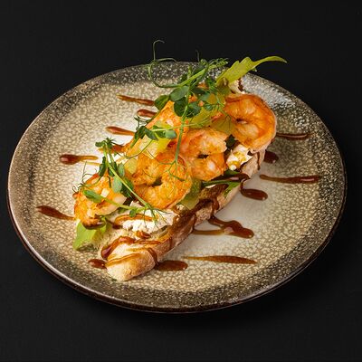 Брускетта с креветками в Мираж по цене 640 ₽