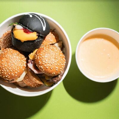 Сет Миньонов в ассортиментев Burger Heroes по цене 1650 ₽