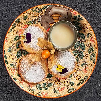 Сырники творожныев Lafa Lounge по цене 320 ₽