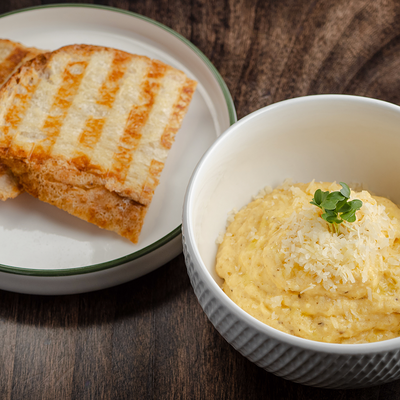 Скрембл с трюфельной пастой в Съели Сумели по цене 630 ₽