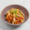 Wok курица с рисовой лапшой и тайским соусом в ART FOOD по цене 24