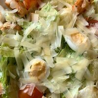 Цезарь с курицей в Маркс