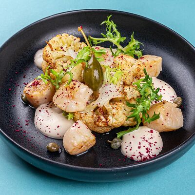 Цветная капуста с сахалинским гребешком в Jesstaurant по цене 760 ₽