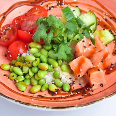 Поке с лососем в Самое популярное кафе по цене 805