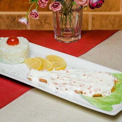 Семга в сливочно-икорном соусе в Пепперони по цене 990 ₽