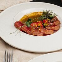 Татаки с лососем в Hookah time