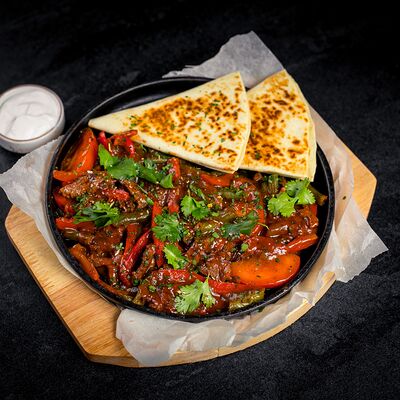 Фахитос в Баснями не кормим по цене 855 ₽