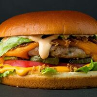 Чизбургер с курицей в МАНГАЛКОФЕ