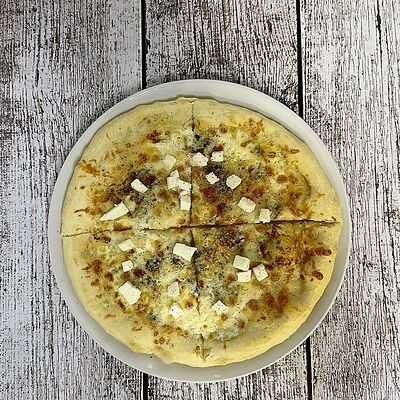 Мини-пицца пять сыровв Луна Рыба по цене 475 ₽