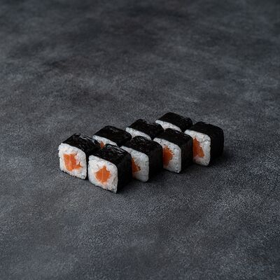 Мини-ролл с лососем в Neft по цене 410 ₽