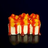 Сладкий ролл с манго и клубничным вареньем в HamsteR