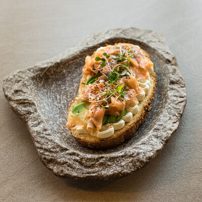 Брускетта с лососем в Венеция по цене 940 ₽