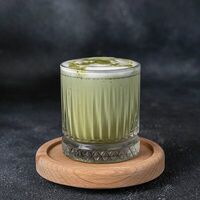 Матча зеленаяв Круассанвиль