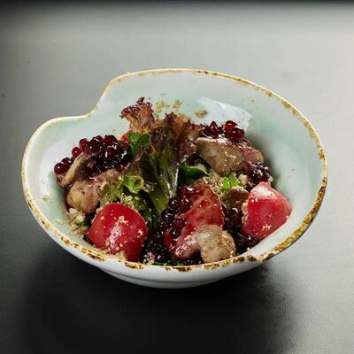 Салат с куриной печенью гриль в Ваш лаваш по цене 780 ₽