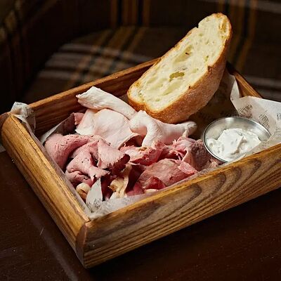 Мясное ассорти в Chester по цене 935 ₽