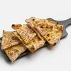 Фокачча с розмарином и красным луком в Poco di buono по цене 350
