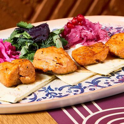 Шашлык из лосося стандартный в NANA Pirveli по цене 1140 ₽