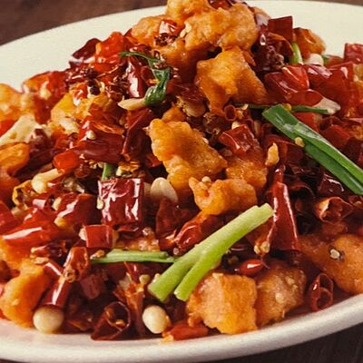 Кусочки курицы по-сычуаньски в Дон Фан по цене 1019 ₽