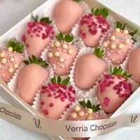 Клубника в шоколаде Rose S в Verria Chocolate - клубника в шоколаде