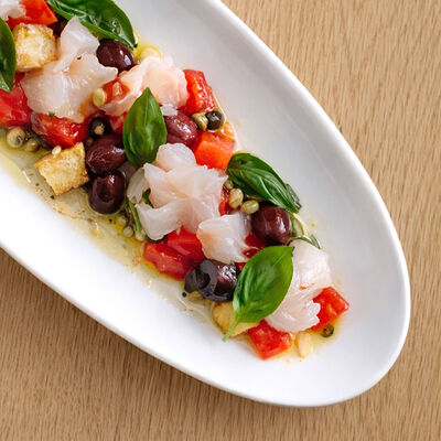 Крудо из сибаса, капоната в Loro по цене 1690 ₽