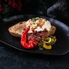 Тартар из говядины в Golden Coffee по цене 29
