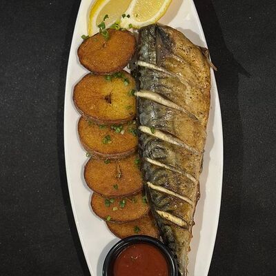 Запечённая скумбрия в Мёд по цене 4995 ₸