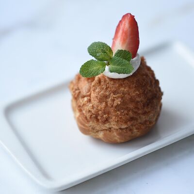 Пирожное Шу в Сметана на Б. Садовой по цене 189 ₽