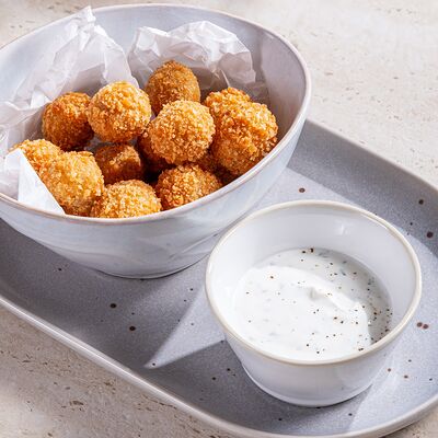 Шампиньоны Фри с соусом ранч в Abrau Club по цене 740 ₽