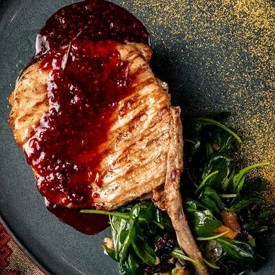 Корейка на кости в Карас по цене 1490 ₽