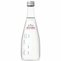 Вода Evian без газа в Jager restopub