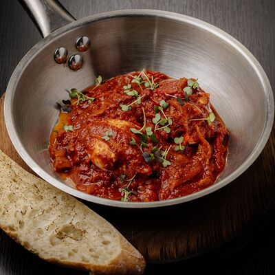 Шакшука с пряным томатным соусом в Cruise по цене 430 ₽